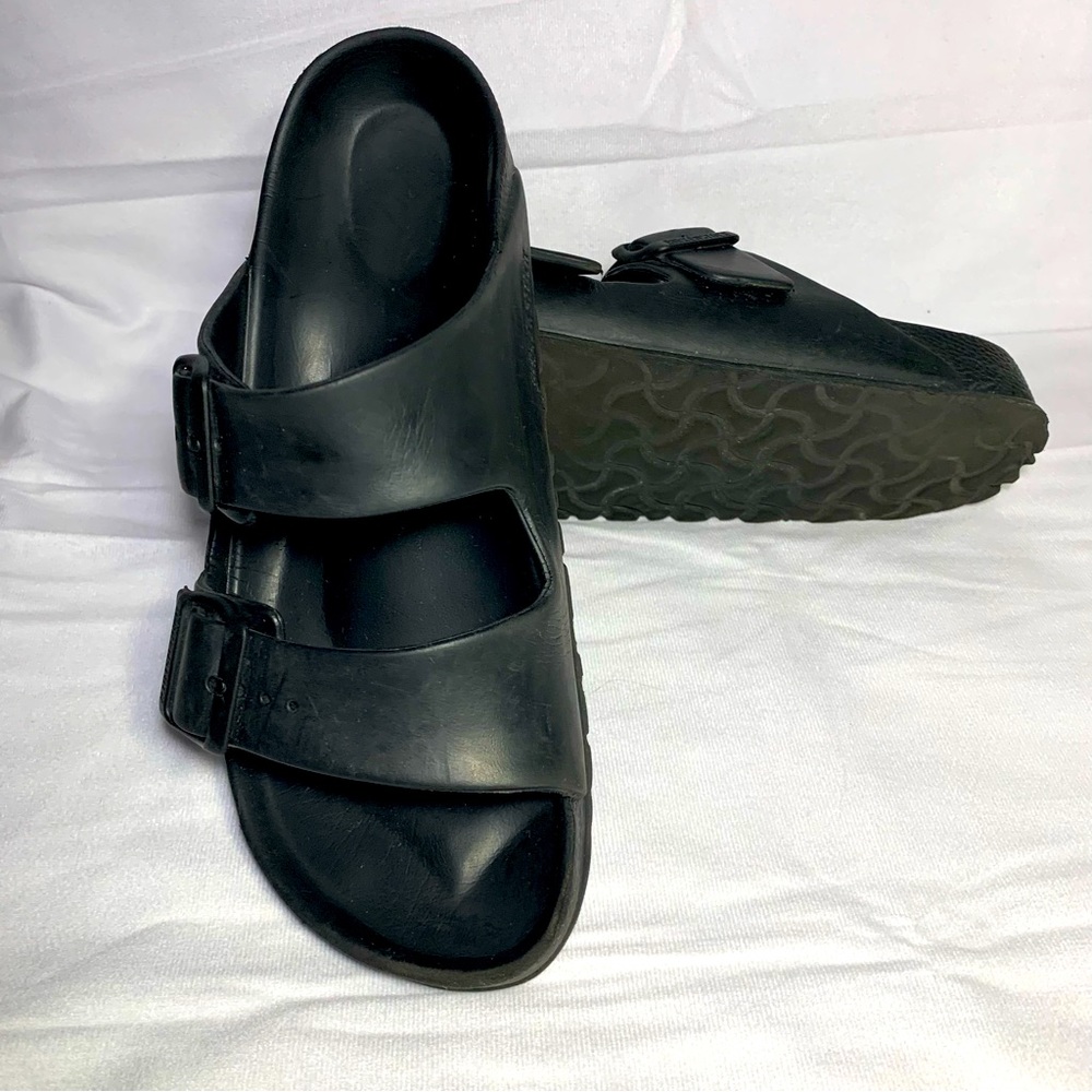 Birkenstock Unisex-Adult Slide Sandal SZ 39 US Women’s 8.5/ Men’s 6 6.5 Black